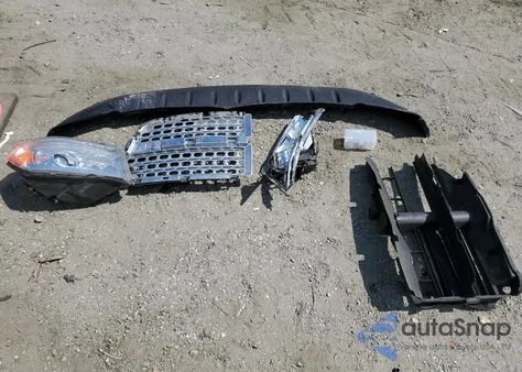 2018 Ram 1500 Laramie z USA, uszkodzony, nr VIN 1C6RR6VT4JS143758